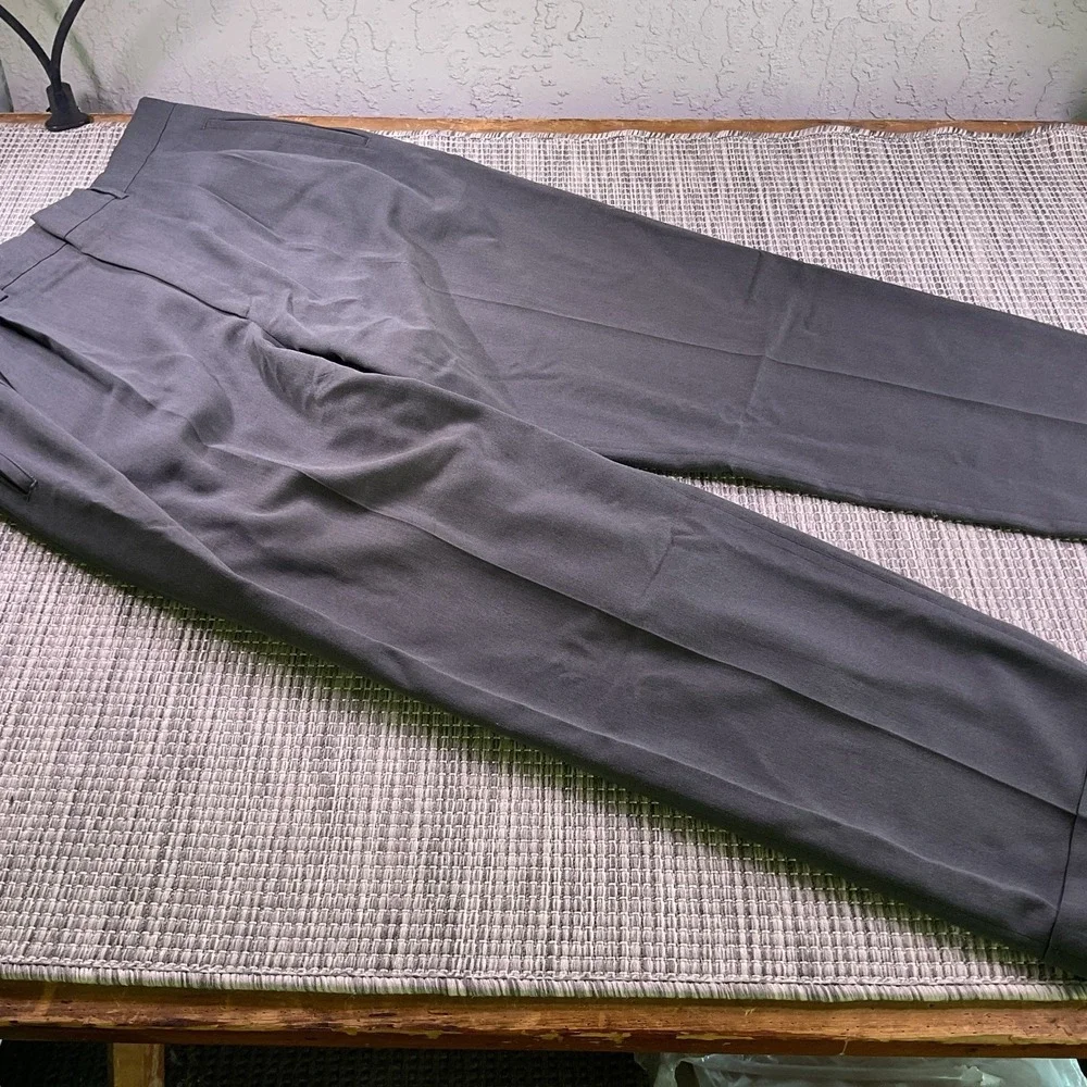 Savane Deep Dye Mens Pleated Dress Pants Olive Green Cuffed W36 L29